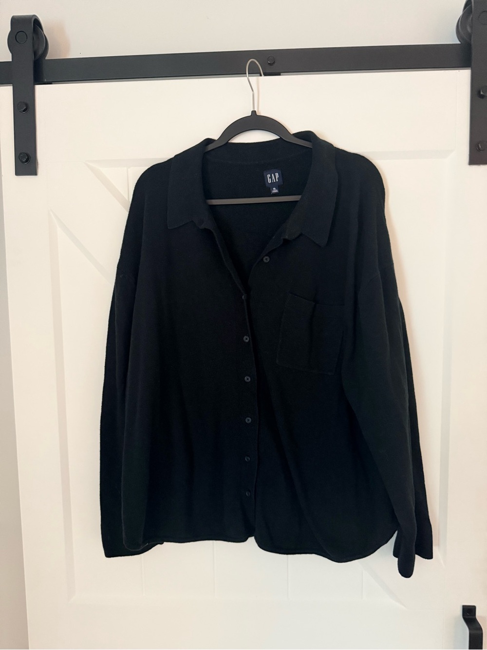 GAP Women’s Lounge Black CashSoft Button-Up- size XL